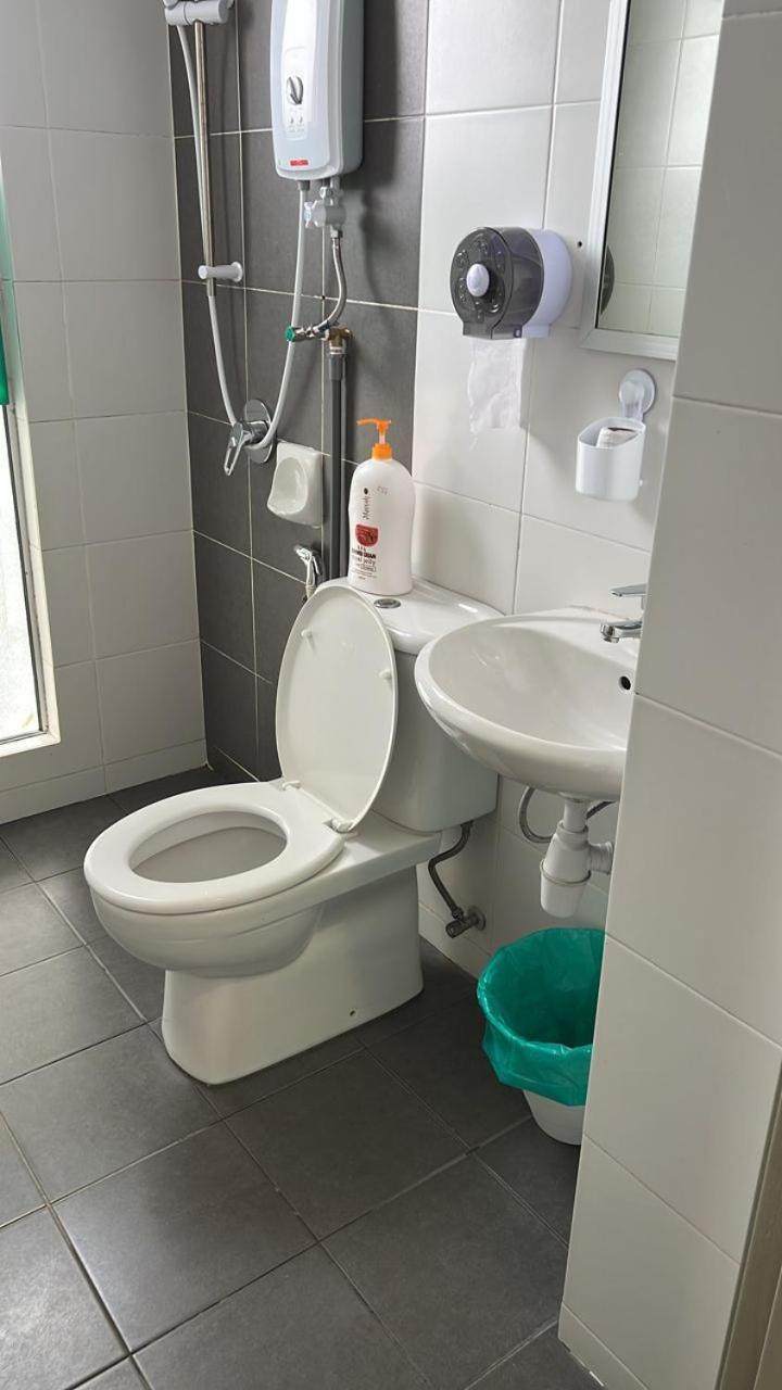 Sweet Homestay 3Rm @ Penthouse Apartment In 伯恩仓 外观 照片